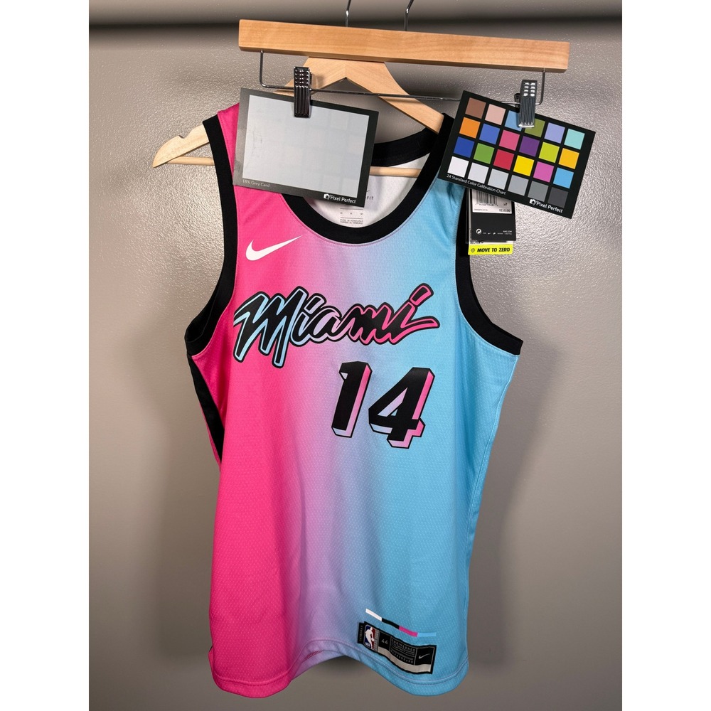 Nike Miami Heat Tyler Herro 14 Vice City Jersey Pink Blue CN1741-690 Mens M - Picture 3 of 12